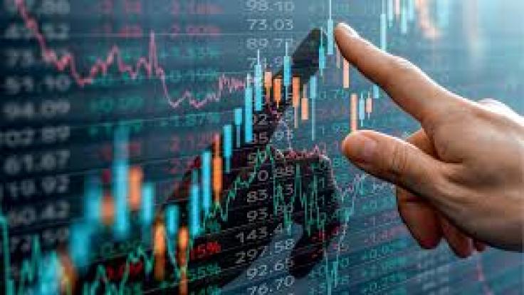 नौवें दिन भी शेयर बाजार में गिरावट जारी, सेंसेक्स 600 अंक टूटा, निफ्टी लाल निशान पर